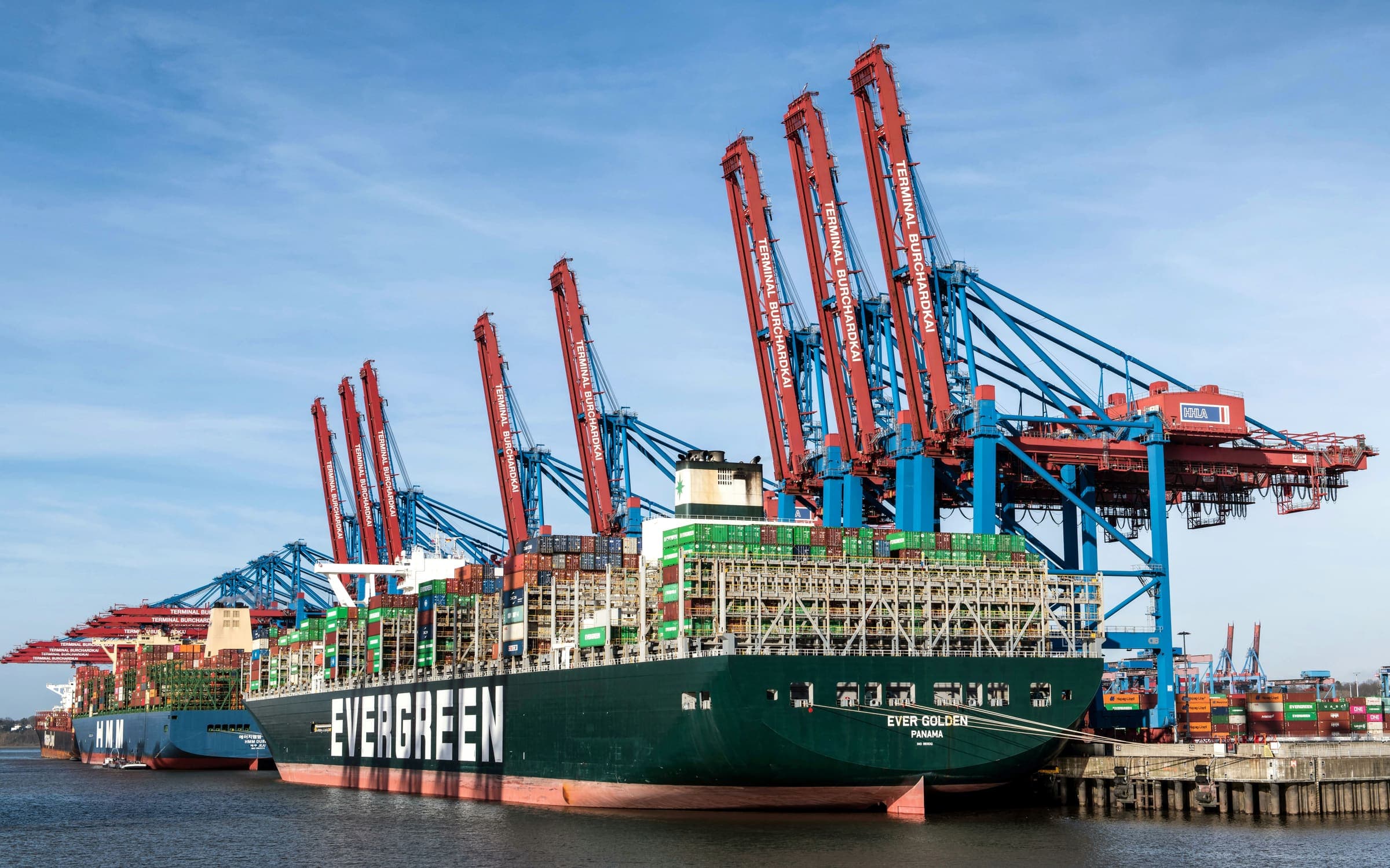 Container Terminal 13