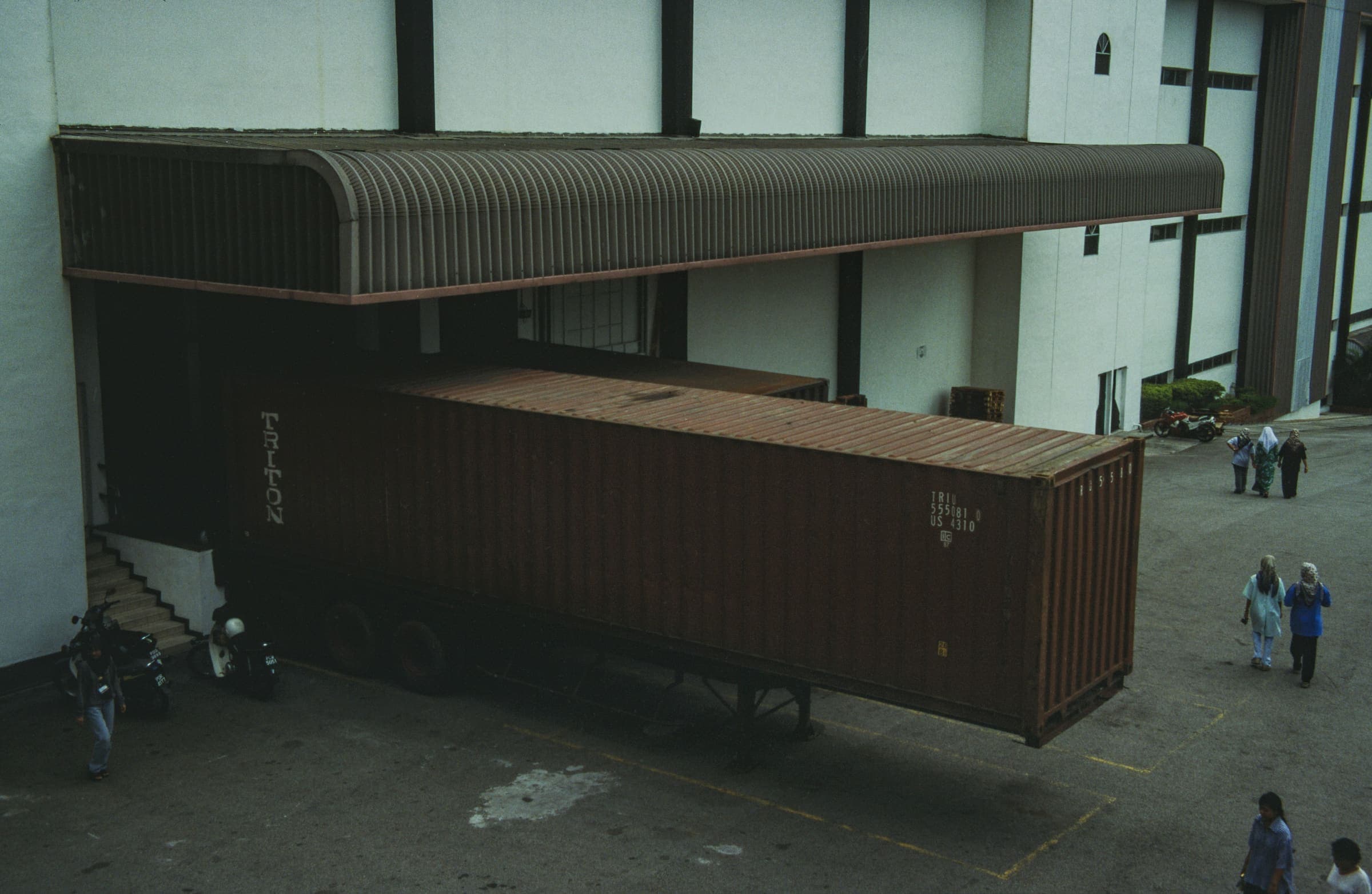 Factory Dock Load 1