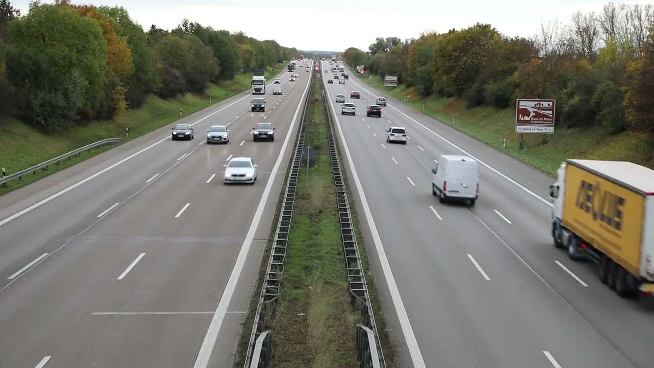 Multi-Lane Freight Corridor